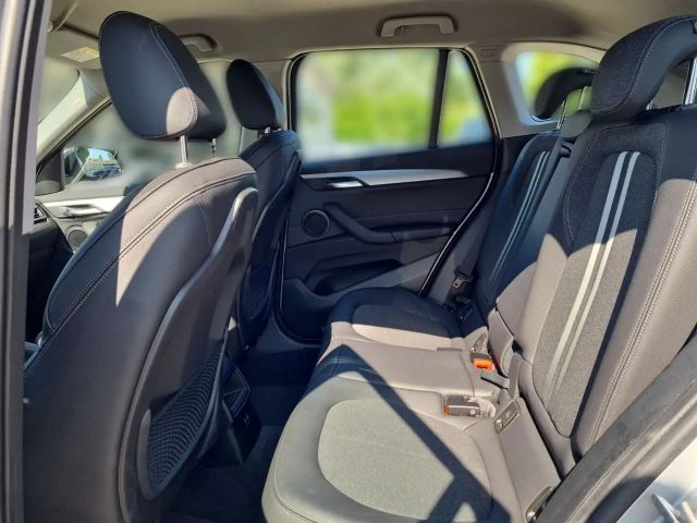 BMW X1 Business Line xDrive18d