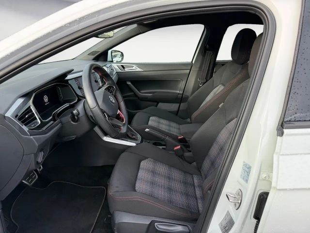 Volkswagen Polo 2.0 TSI DSG GTI