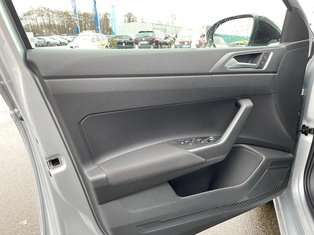 Volkswagen Taigo 1.5 TSI DSG R-Line Style