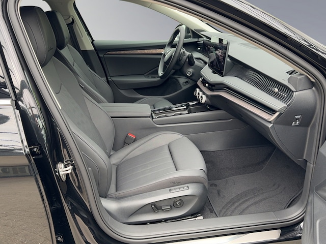 Skoda Superb 2.0 TDI Combi