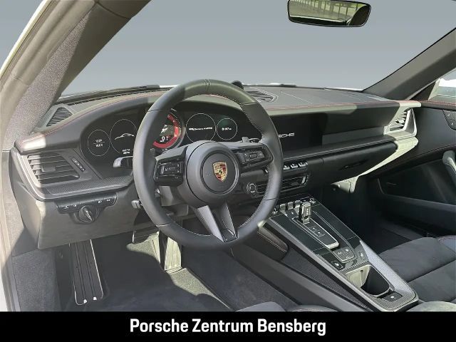 Porsche 992 4 Carrera Coupé GTS