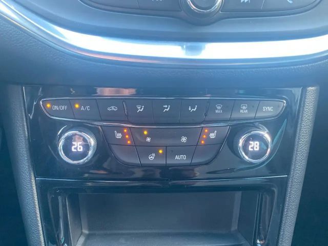 Opel Astra K Lim.*CARPLAY*NAV*SHZ*LENKR.-HZ*KLIMAAUTO