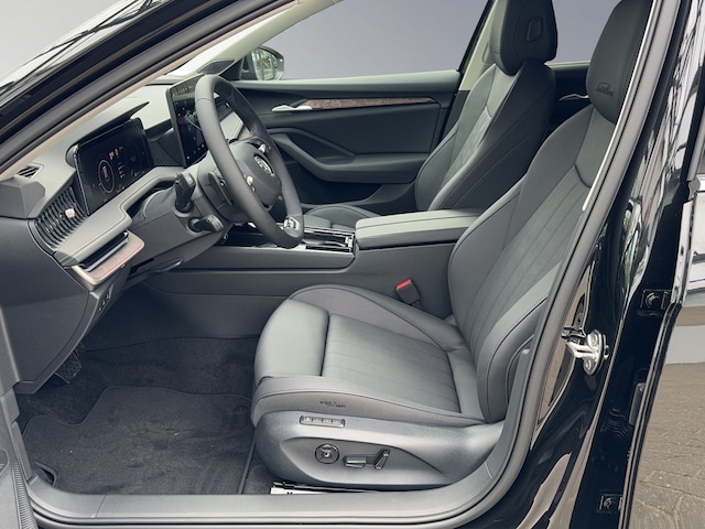 Skoda Superb 2.0 TDI Combi