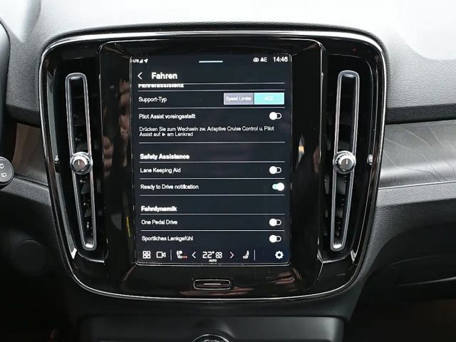 Volvo XC40 Recharge Twin Engine