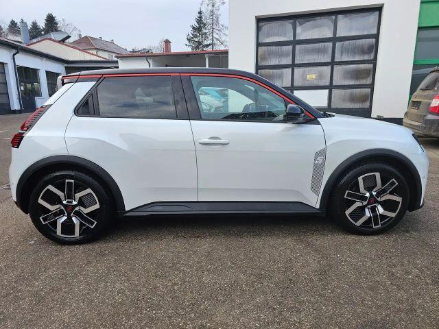 Renault 5 Comfort E-Tech R5 Techno