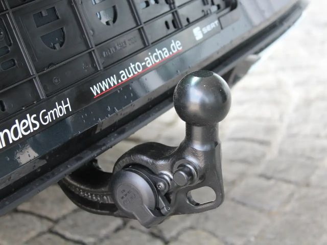 Seat Leon 2.0 TSI DSG FR-lijn Sportstourer