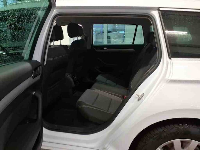 Volkswagen Passat 2.0 TDI Business DSG Variant