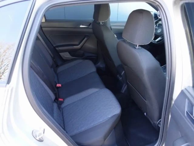 Volkswagen Taigo 1.0 TSI DSG Move