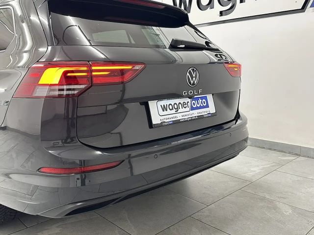 Volkswagen Golf DSG Life Variant