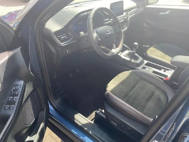 Ford Kuga ST Line X