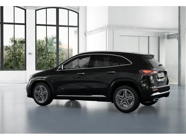 Mercedes-Benz GLA 180 AMG Line