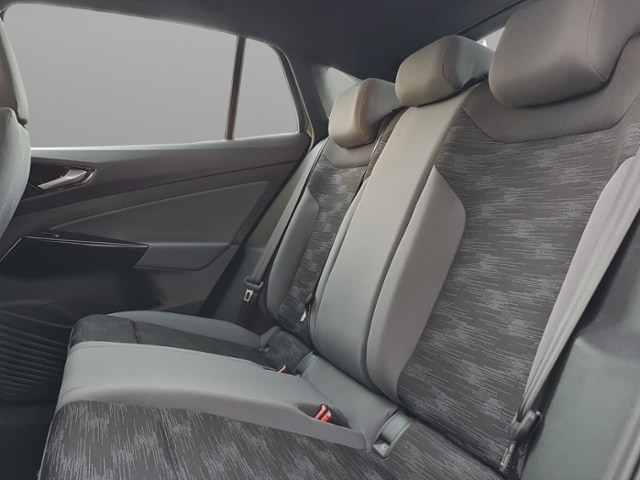 Volkswagen ID.5 +AHK+NAVI+PDC+ACC+SHZ+LED+APPCONN+19"LMRÄDER