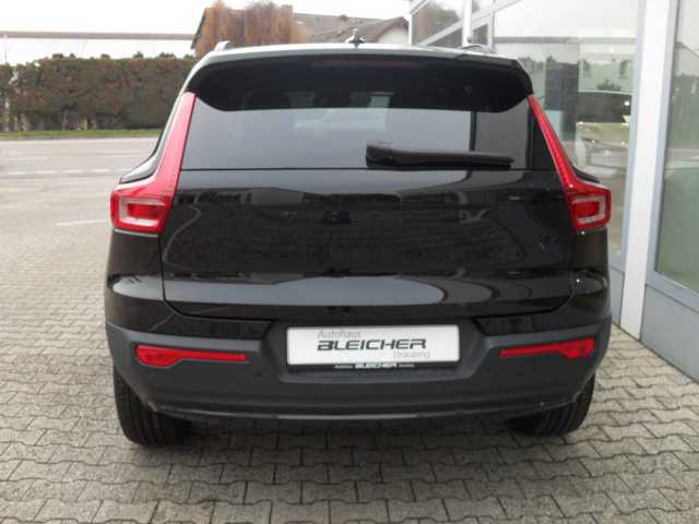 Volvo XC40 Plus