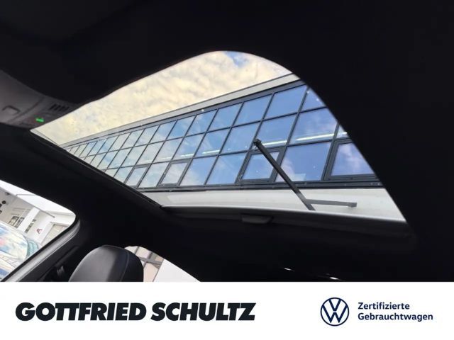 Volkswagen Polo 2.0 TSI DSG GTI