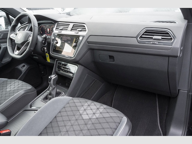 Volkswagen Tiguan 1.5 TSI DSG R-Line