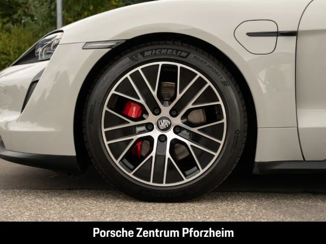 Porsche Taycan 4S