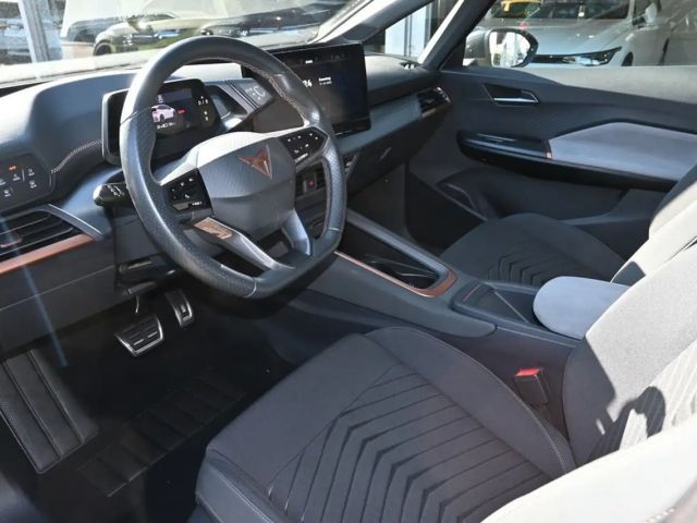 Cupra Born HUD LED PDC Kamera ACC