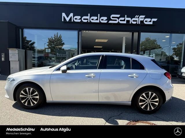 Mercedes-Benz A 180 Business Line Progressive