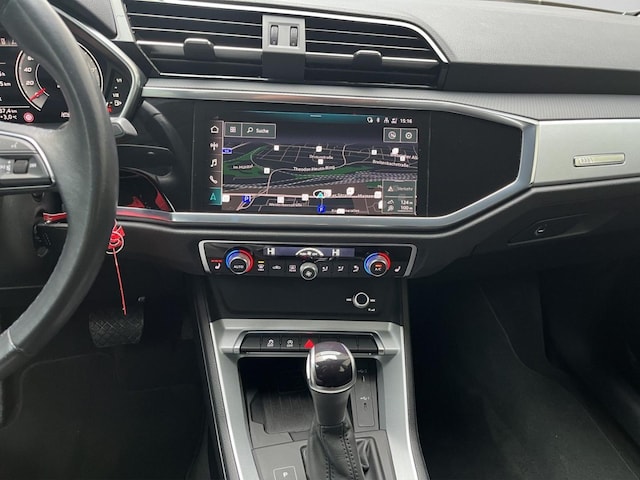 Audi Q3 35 TDI S-Tronic