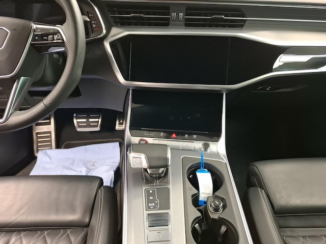 Audi S6 Avant Quattro