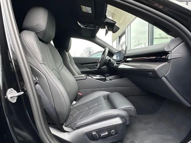 BMW 540 540d M-Sport Touring xDrive