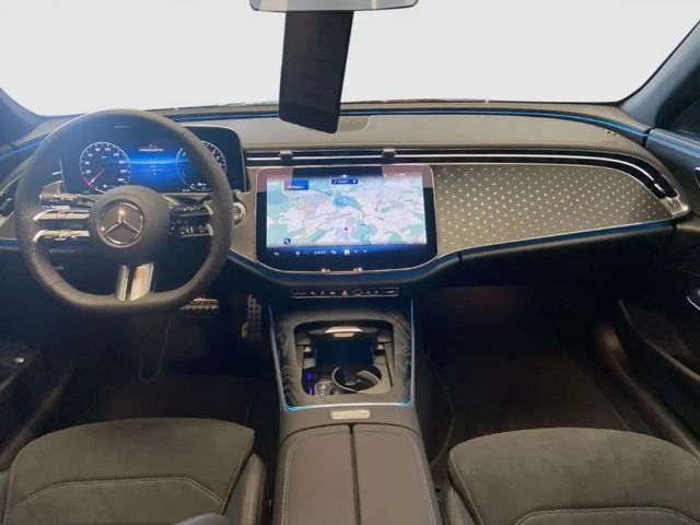 Mercedes-Benz E 300 E 300 e