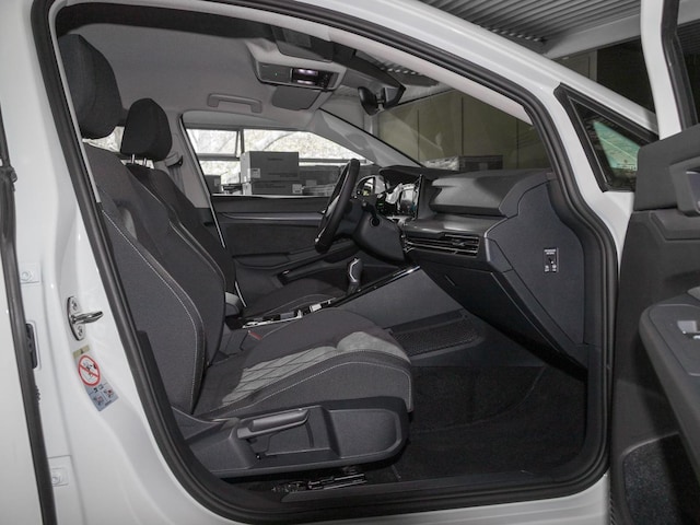 Volkswagen Golf 1.5 TSI Style