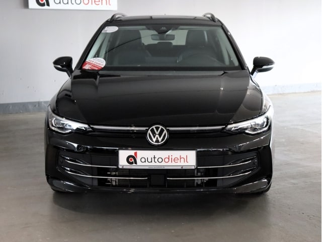 Volkswagen Golf 1.5 eTSI DSG Golf VIII Variant