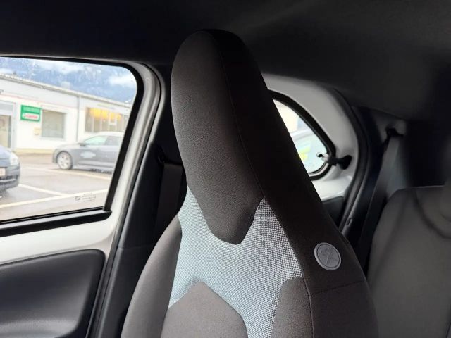 Toyota Aygo X Active Hatchback