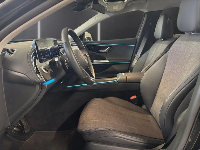 Mercedes-Benz E 200 AVANTGARDE Estate