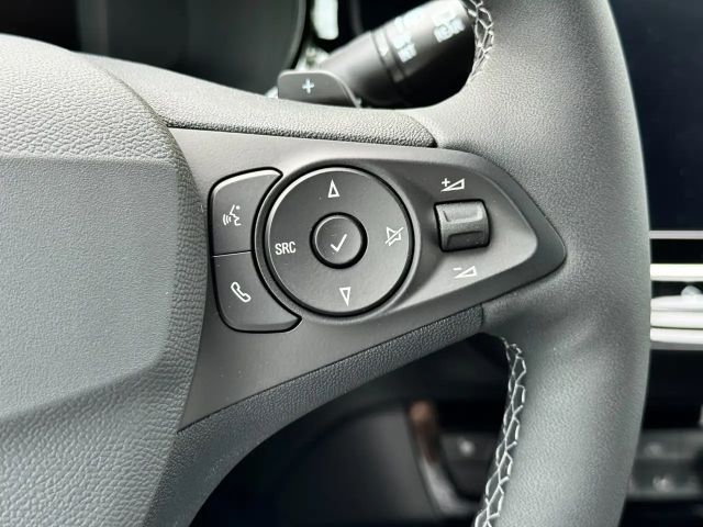 Opel Corsa Yes 1.2 SONDERMODELL*SHZ+LHZ*PDC*DAB