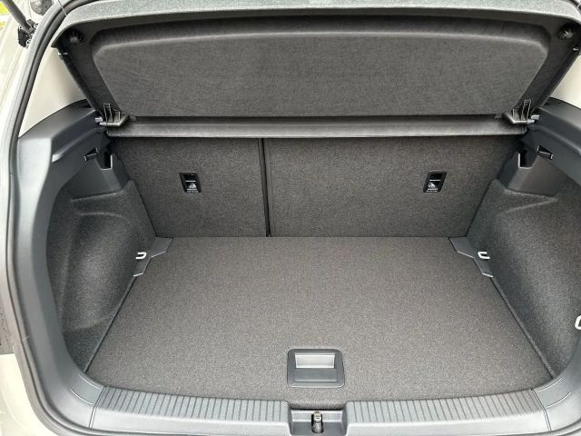 Volkswagen T-Cross 4Me TSI