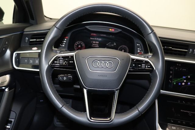 Audi A6 45 TFSI Avant Quattro S-Tronic
