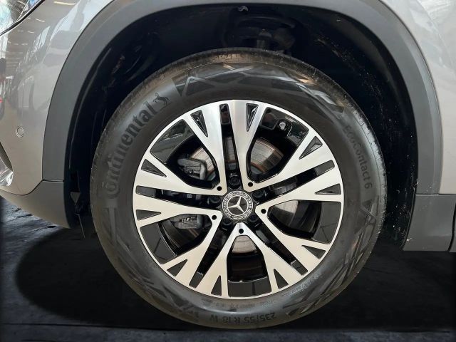 Mercedes-Benz GLA 200 Progressive