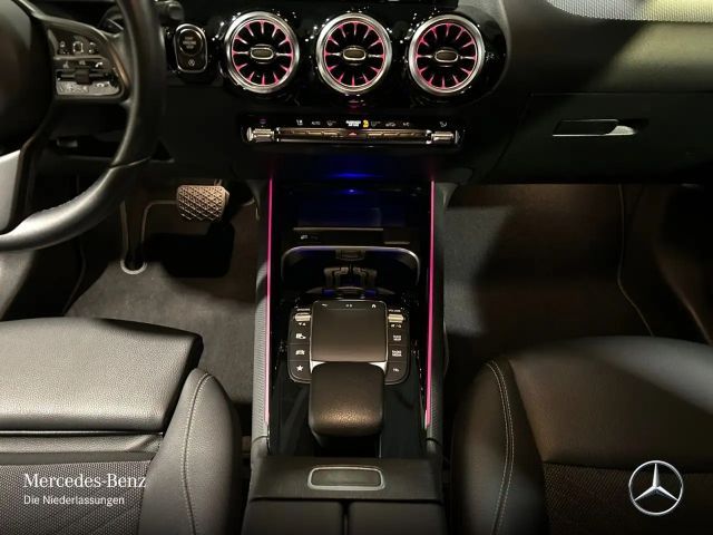 Mercedes-Benz GLA 200 GLA 200 d Style