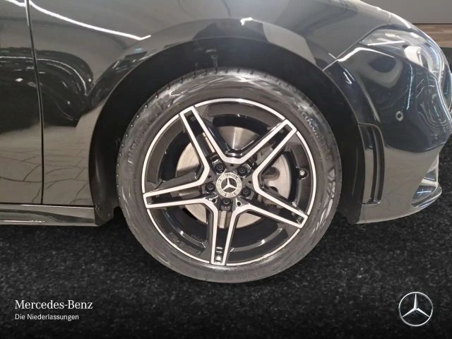 Mercedes-Benz A 250 A 250 e AMG Line