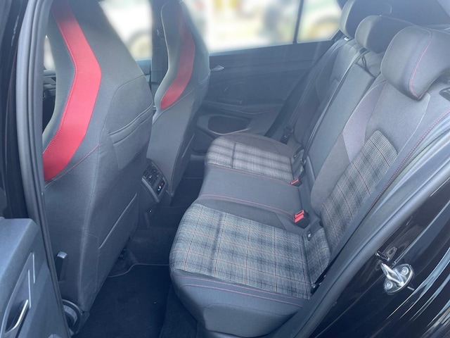 Volkswagen Golf 2.0 TSI DSG Golf VIII