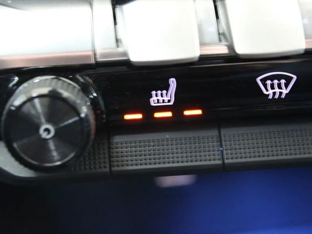 Peugeot 3008 Allure Pack EAT8 PureTech