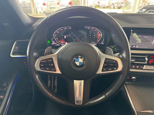 BMW 320 320d M-Sport Touring xDrive