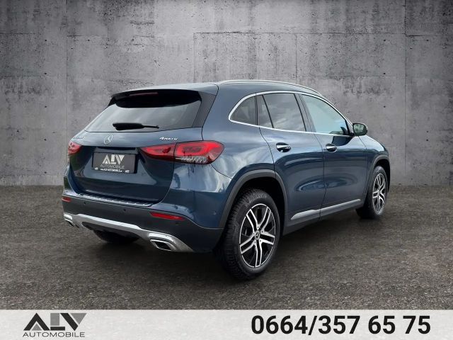 Mercedes-Benz GLA 220 4MATIC GLA 220 d