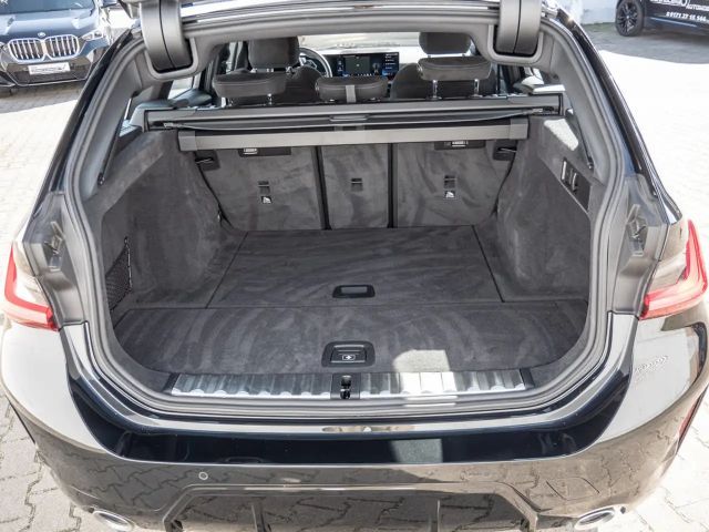 BMW 330 330i M-Sport Touring xDrive