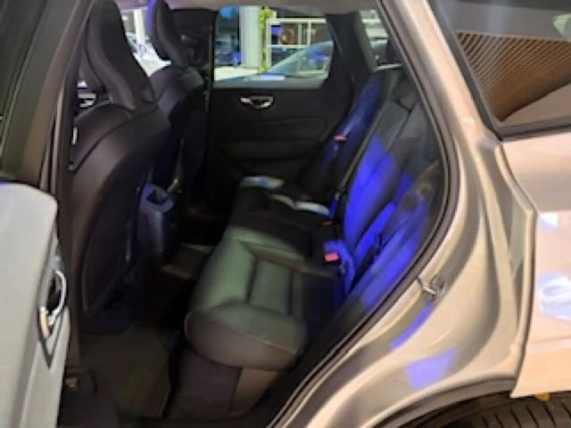 Volvo XC60 AWD Dark Plus T6