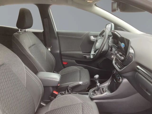 Ford Puma EcoBoost Titanium