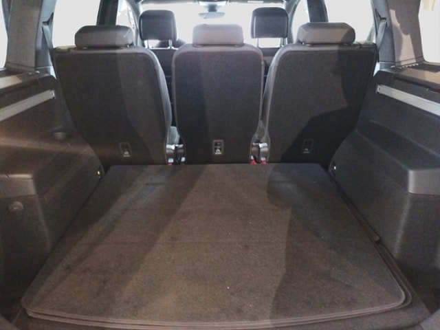 Volkswagen Touran 1,5 TSI 7-SITZER*STANDHZG*AHK*NAV*RFK* KLIMA LED ALU