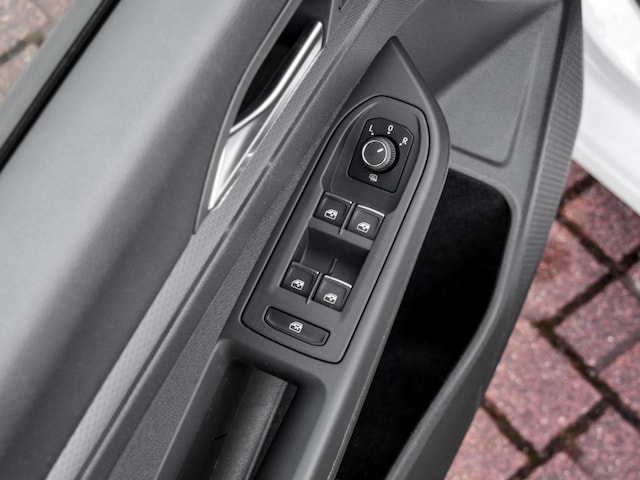 Volkswagen Golf 1.5 TSI Golf VIII Pro