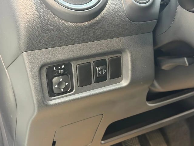 Mitsubishi Space Star Invite MIVEC Star