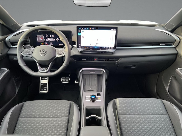 Volkswagen T-Roc 1.5 eTSI DSG R-Line