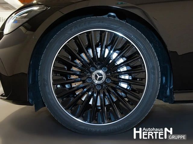 Mercedes-Benz CLE 300 4MATIC AMG Line