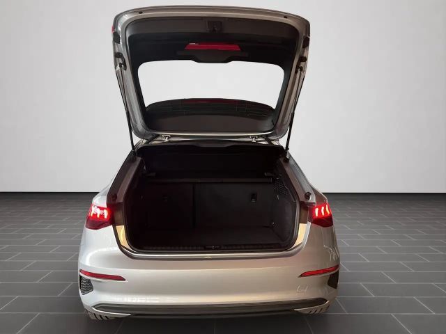 Audi A3 30 TFSI S-Tronic Sedan