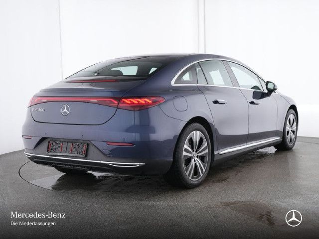 Mercedes-Benz EQE 300 Sedan